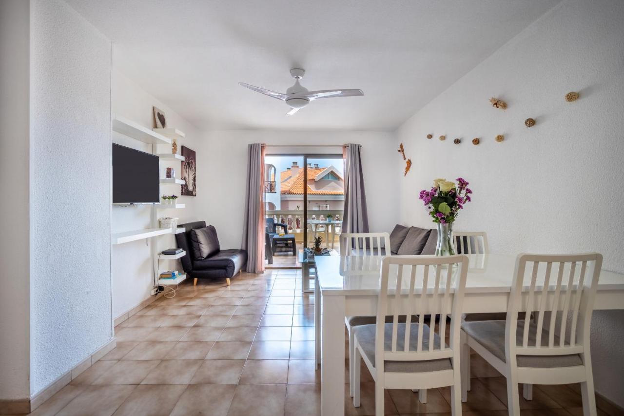 Castle Harbour Phoebe'S Flat Los Cristianos By Lovetenerife Ngoại thất bức ảnh