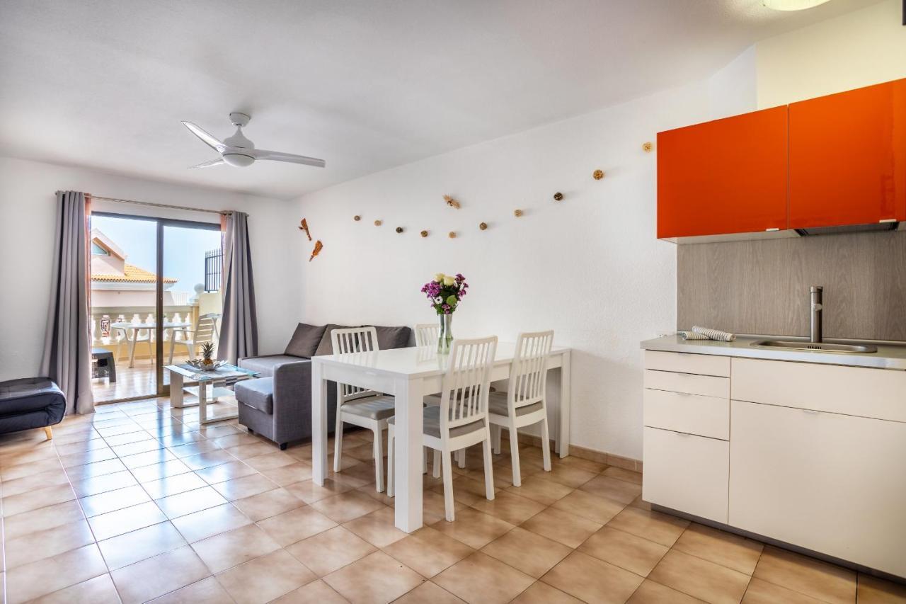 Castle Harbour Phoebe'S Flat Los Cristianos By Lovetenerife Ngoại thất bức ảnh