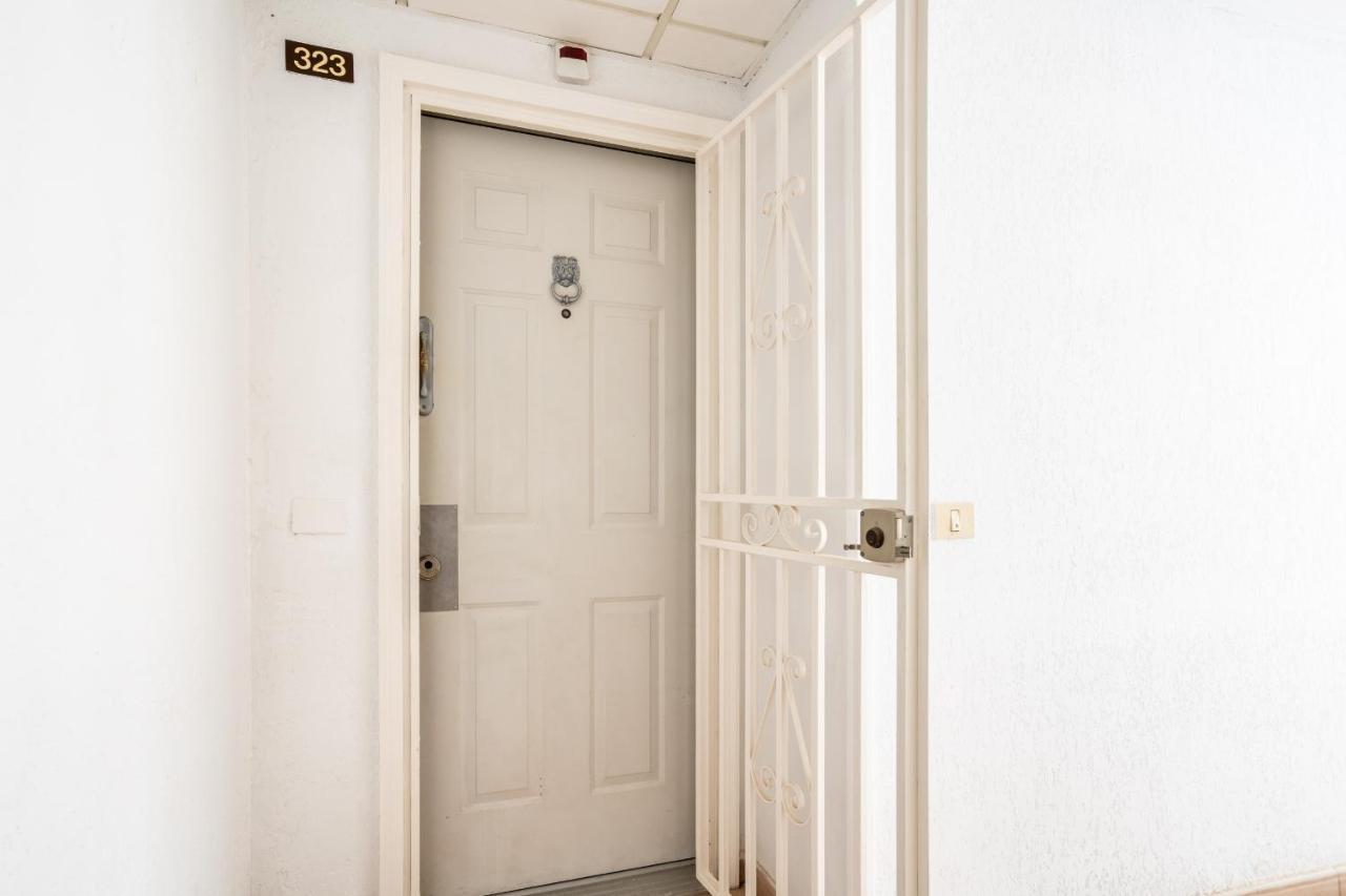 Castle Harbour Phoebe'S Flat Los Cristianos By Lovetenerife Ngoại thất bức ảnh