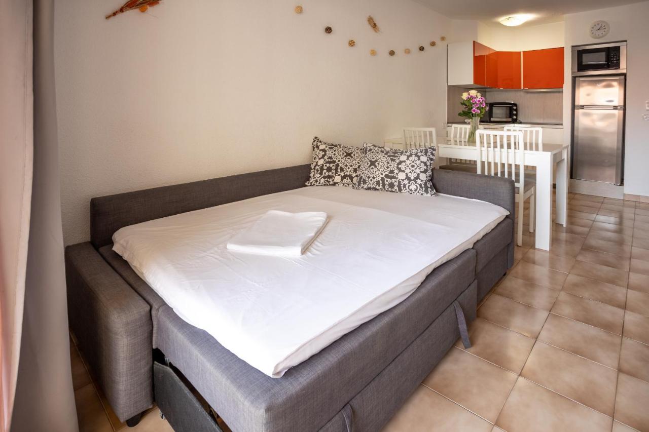 Castle Harbour Phoebe'S Flat Los Cristianos By Lovetenerife Ngoại thất bức ảnh